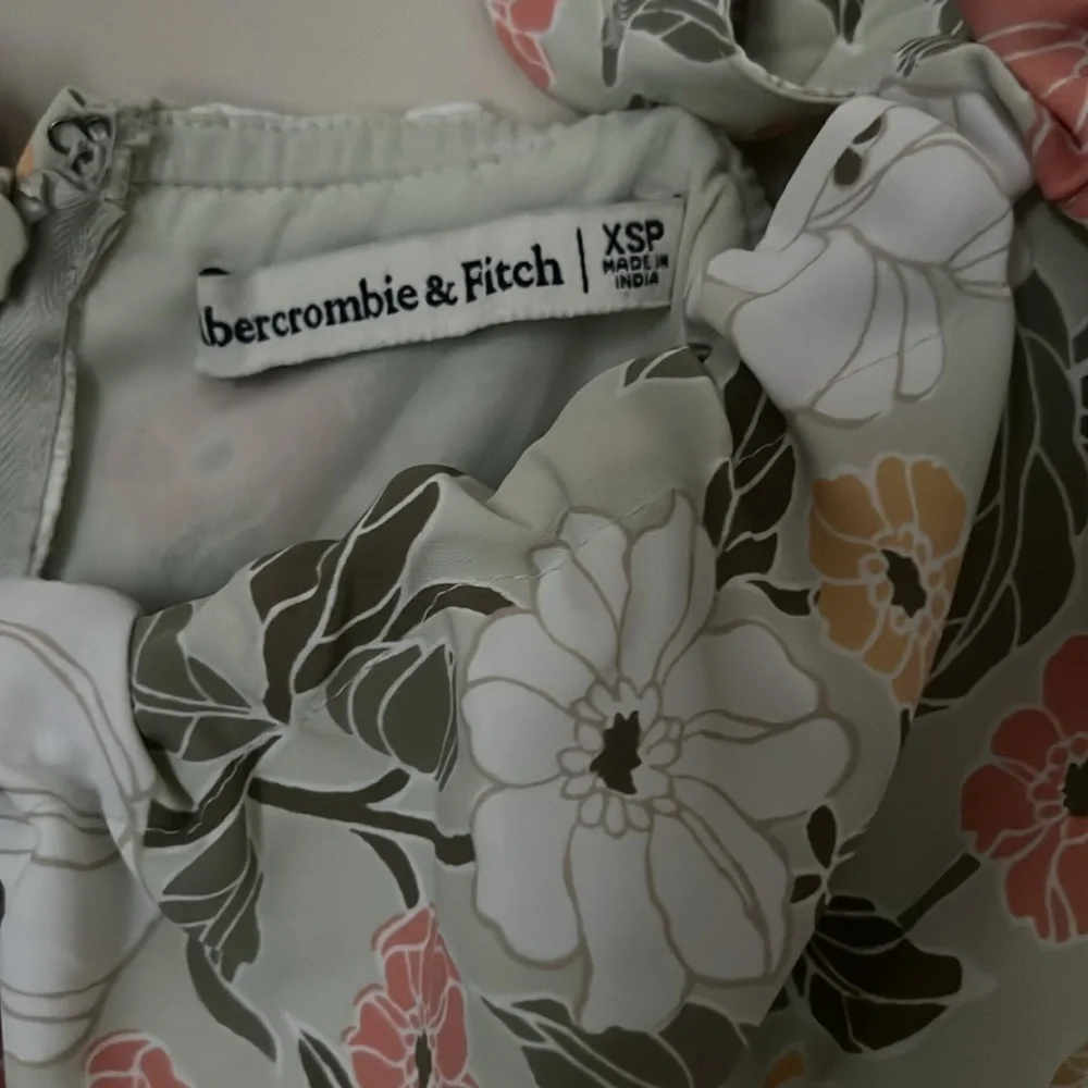 Abercrombie & Fitch Green Floral Midi Dress, XSP - Picture 3 of 4